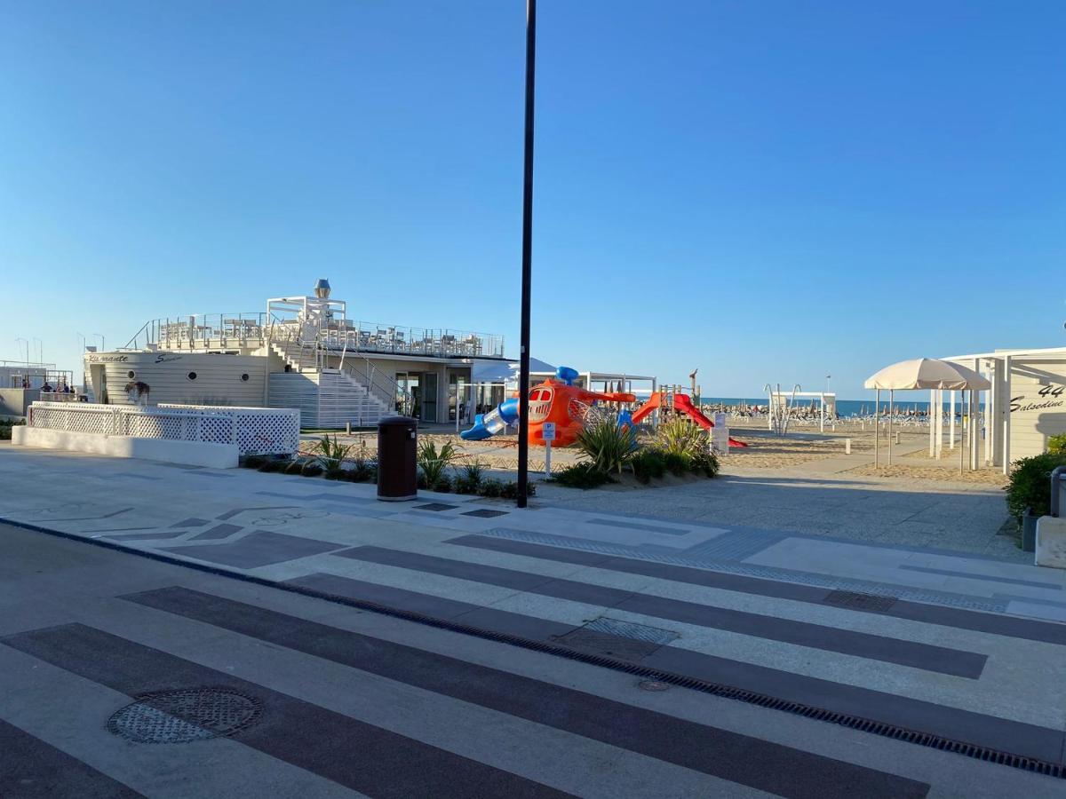 Casa Vicino Al Mare Villa Rimini Kültér fotó